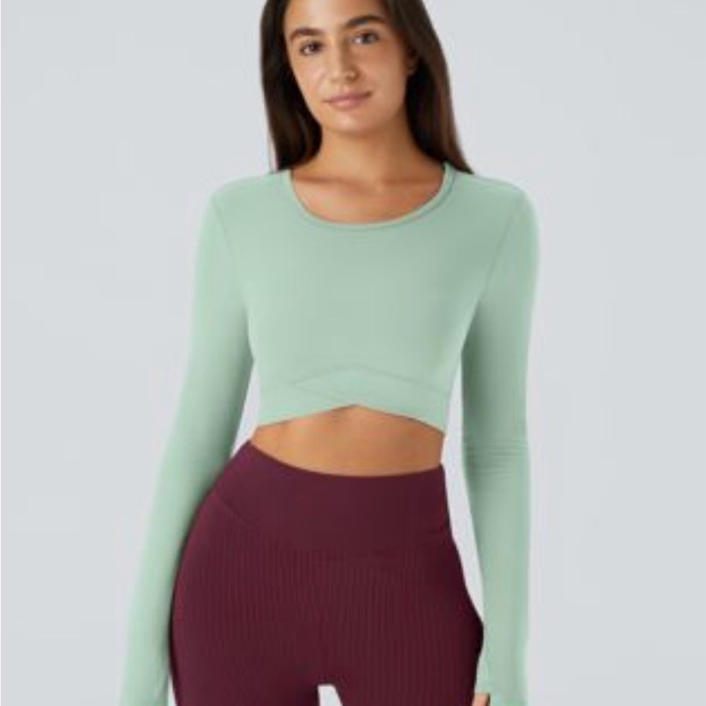 SoftlyZero Plush Thumb Hole Crossover Hem Cropped Yoga Sports Top